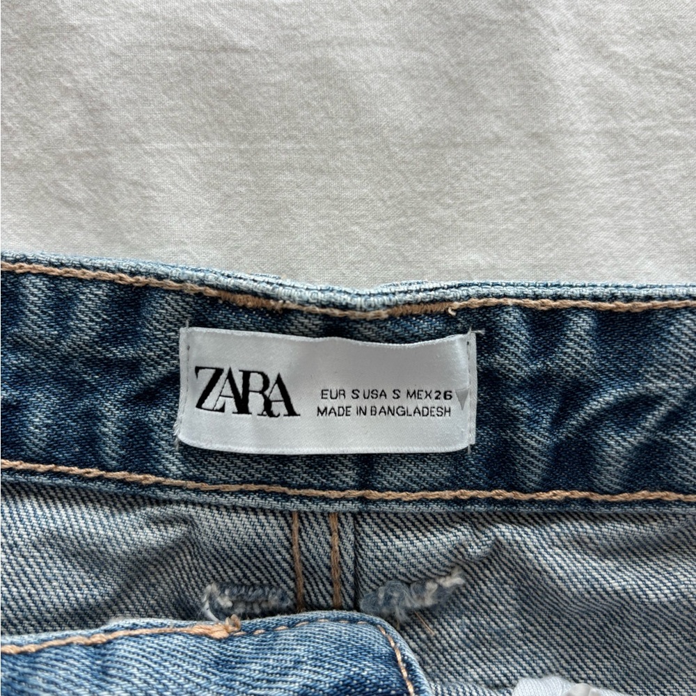 Zara Blue Denim Skirt - Picture 2 of 3